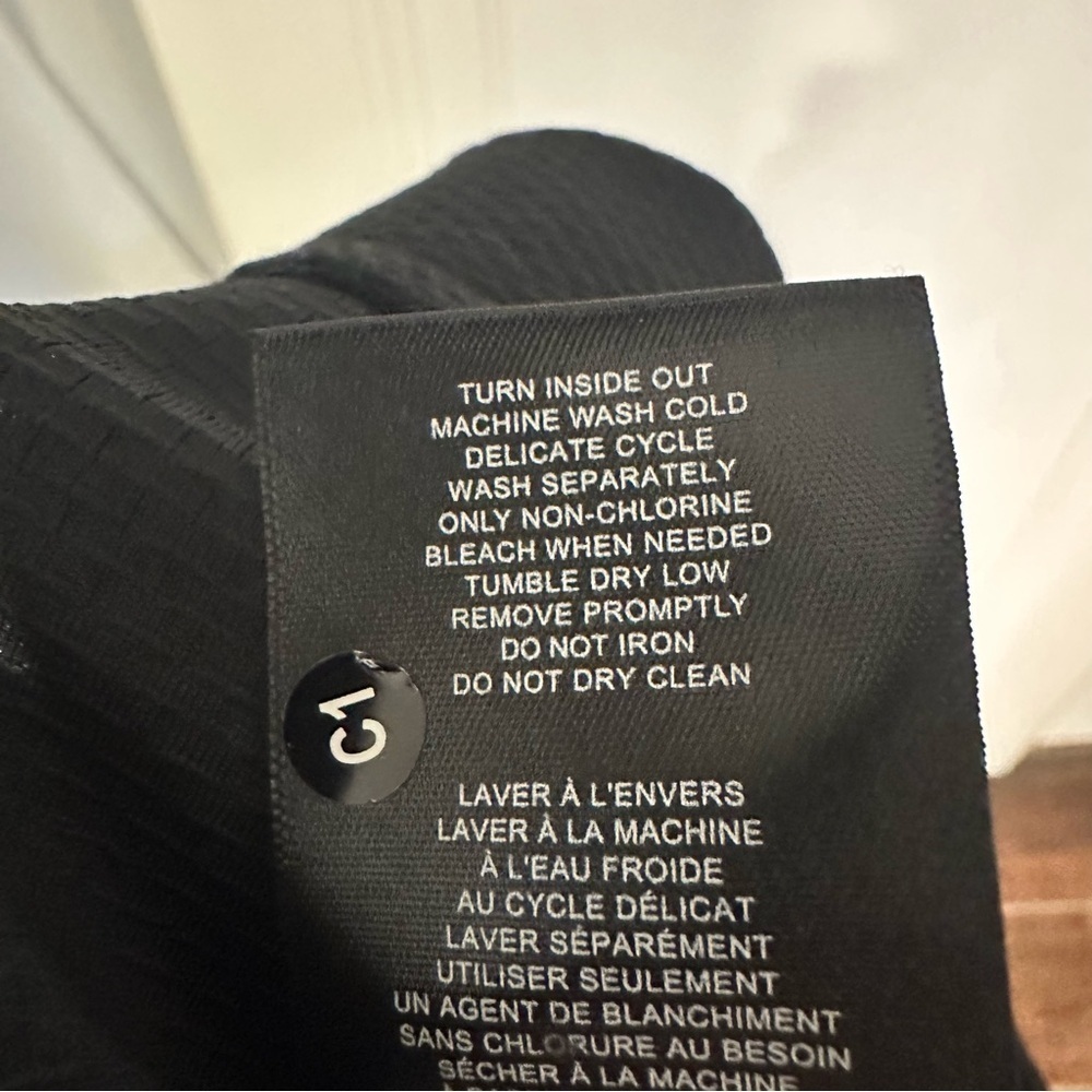 Bench Black Performance Jacket - Picture 9 of 9